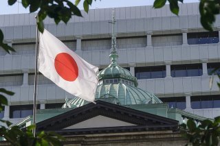 Les marchés financiers "sont en train de tester" la BoJ pour voir à quoi son nouveau contrôle flexible du marché obligataire va ressembler. "Cela va prendre du temps pour les marchés de digérer l'impact de son dernier ajustement", a ajouté M. Angr...